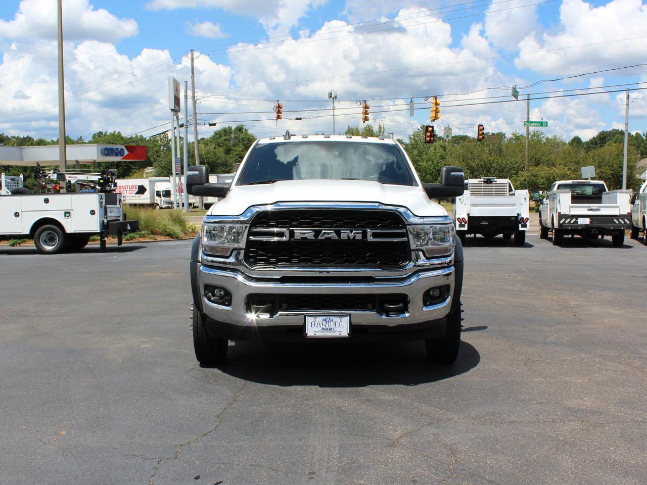 RAM 5500 Crew Cab LWB 4WD DRW 2024