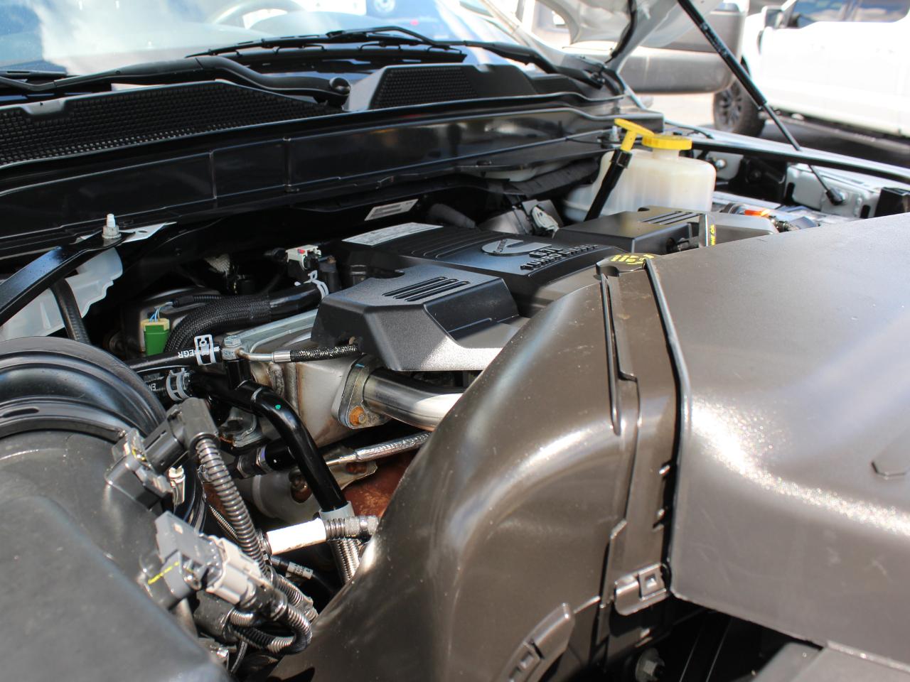 RAM 5500 Crew Cab LWB 4WD DRW 2024