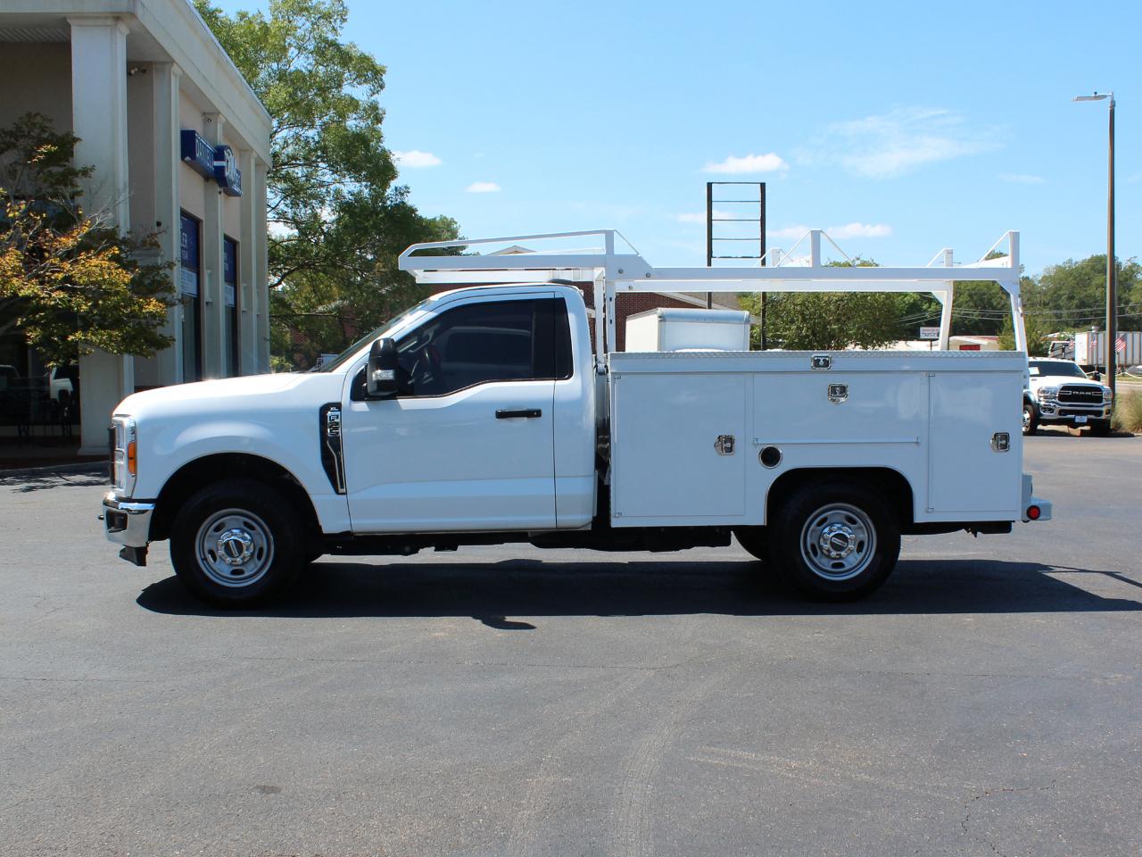 Ford F-250 SD XL 2WD 2023