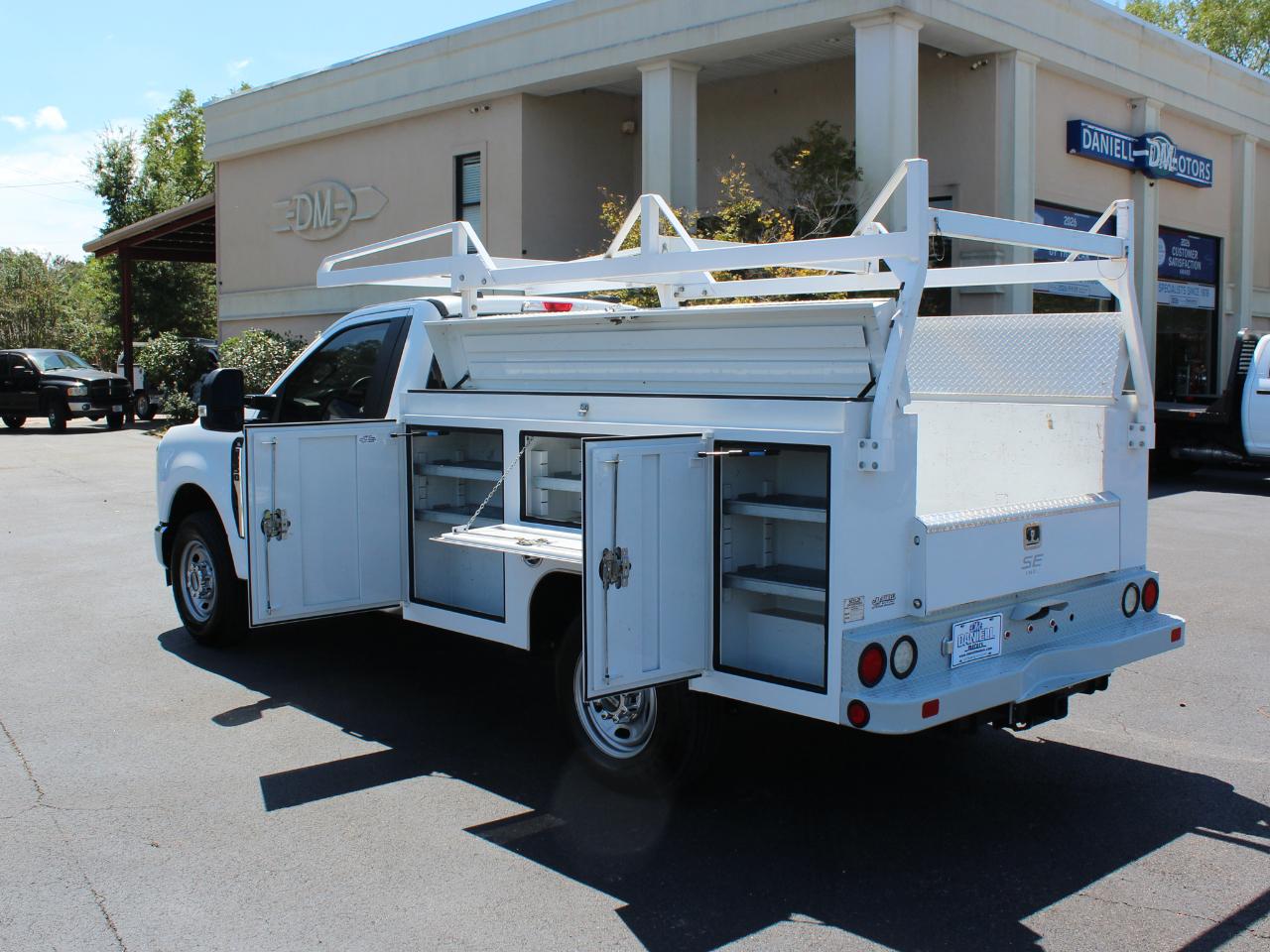 Ford F-250 SD XL 2WD 2023