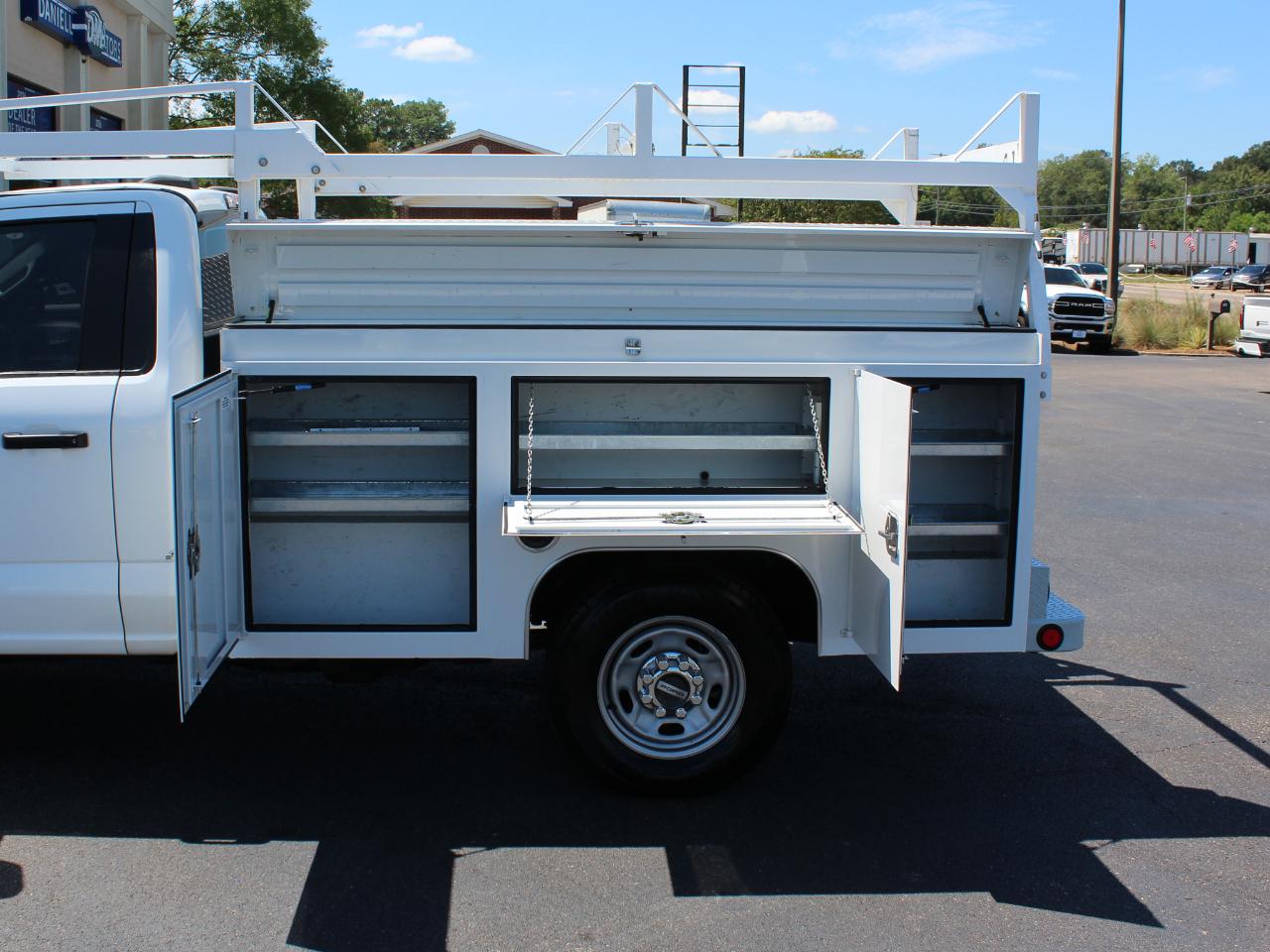 Ford F-250 SD XL 2WD 2023
