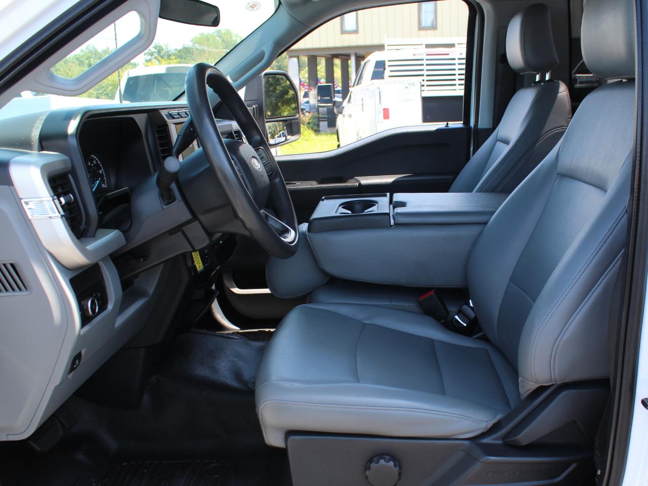 Ford F-250 SD XL 2WD 2023