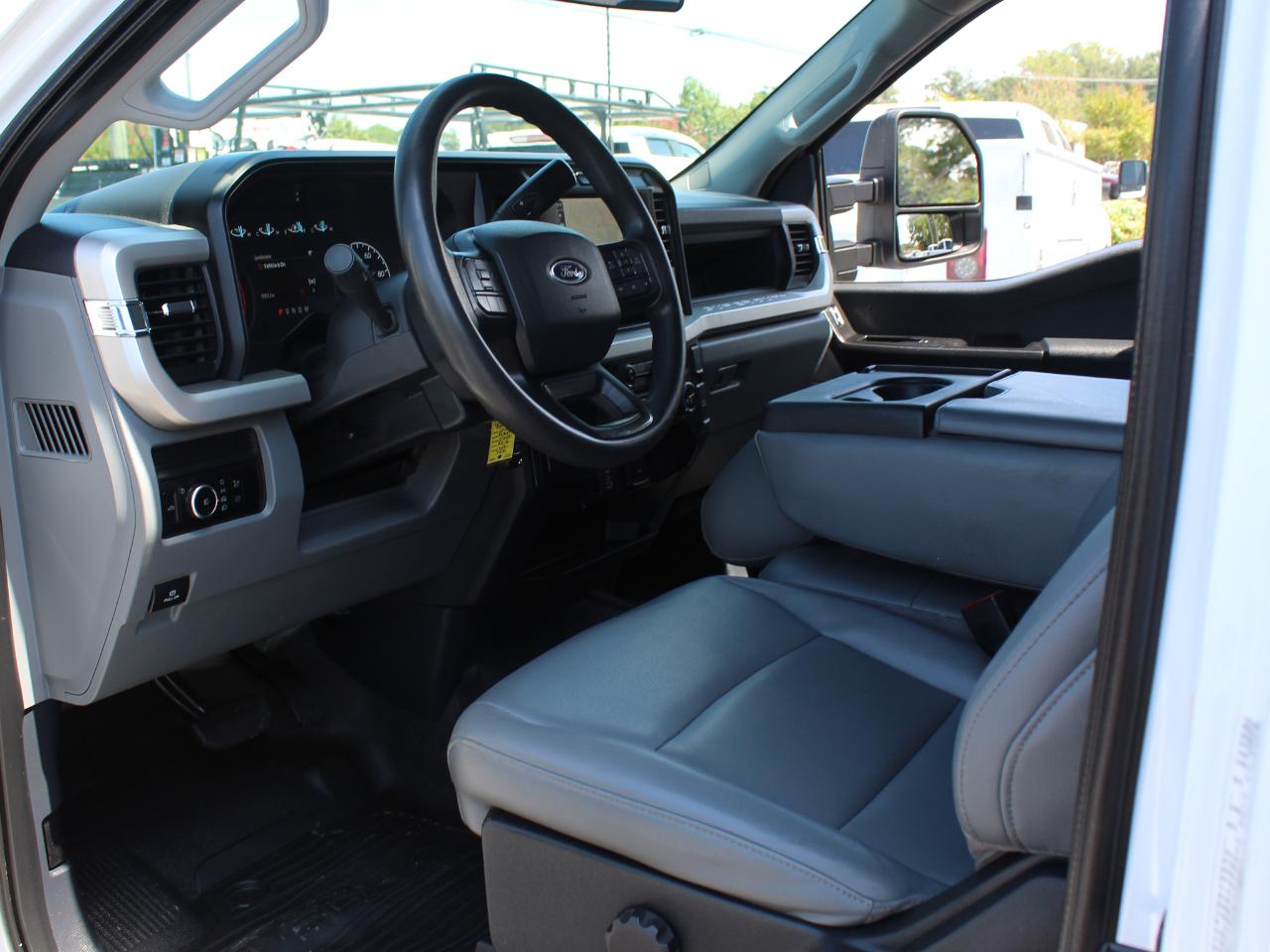 Ford F-250 SD XL 2WD 2023