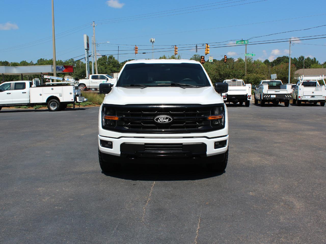 Ford F-150 XLT SuperCrew 4WD 2025
