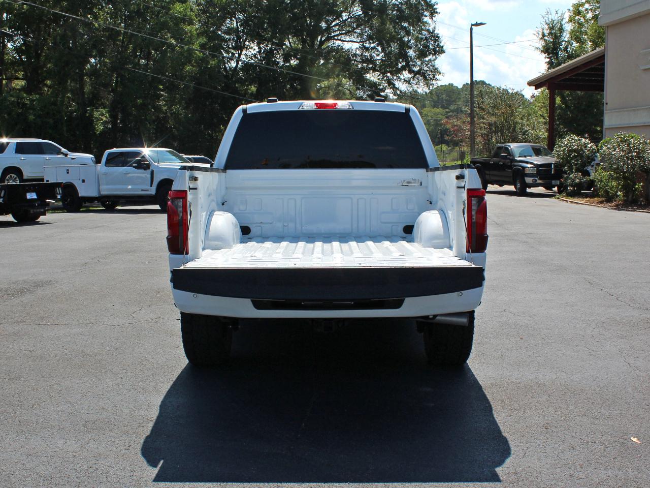 Ford F-150 XLT SuperCrew 4WD 2025
