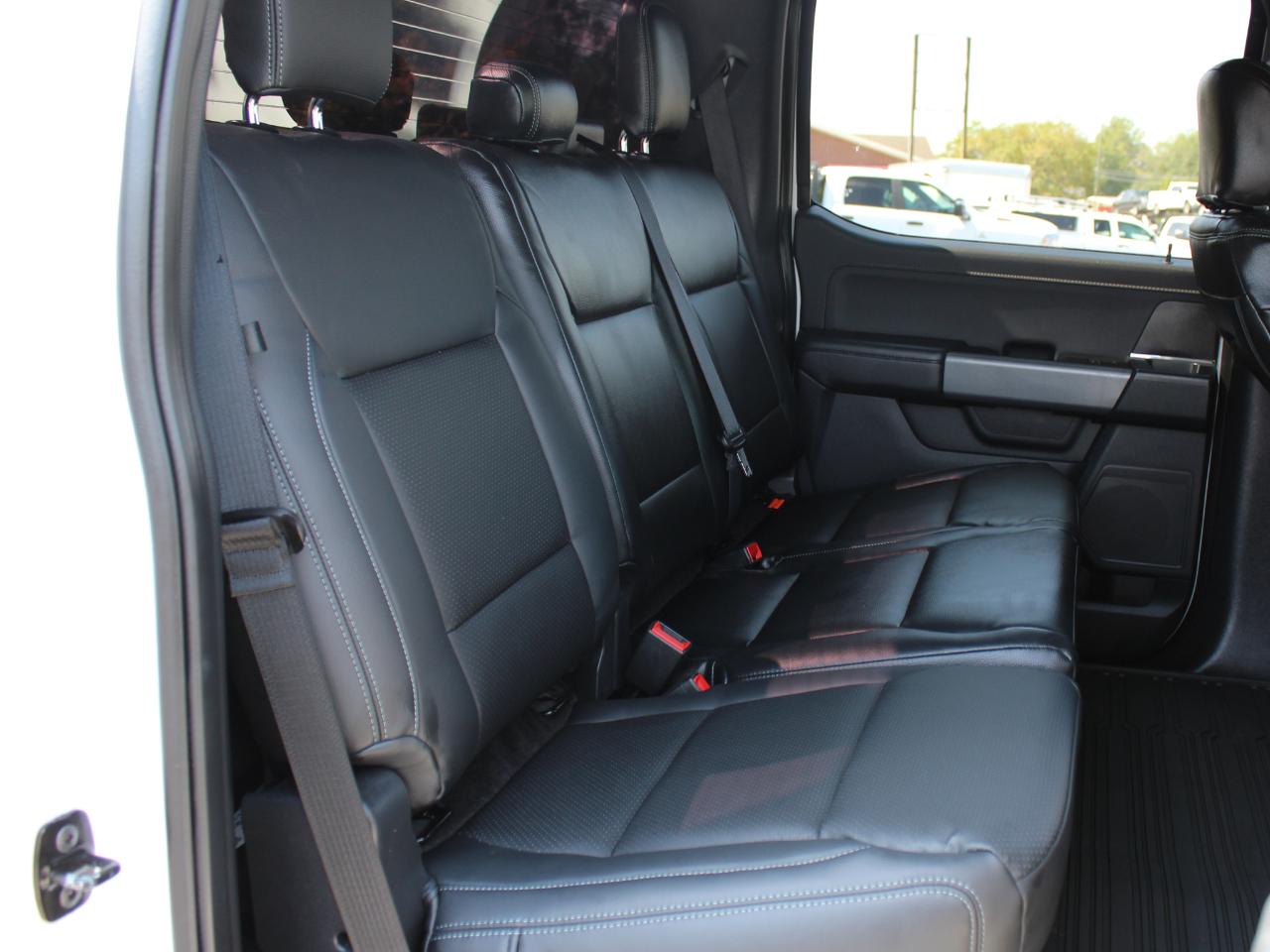 Ford F-150 XLT SuperCrew 4WD 2025