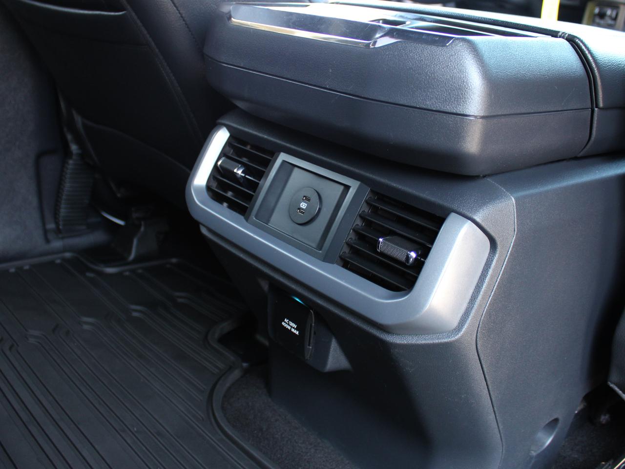 Ford F-150 XLT SuperCrew 4WD 2025