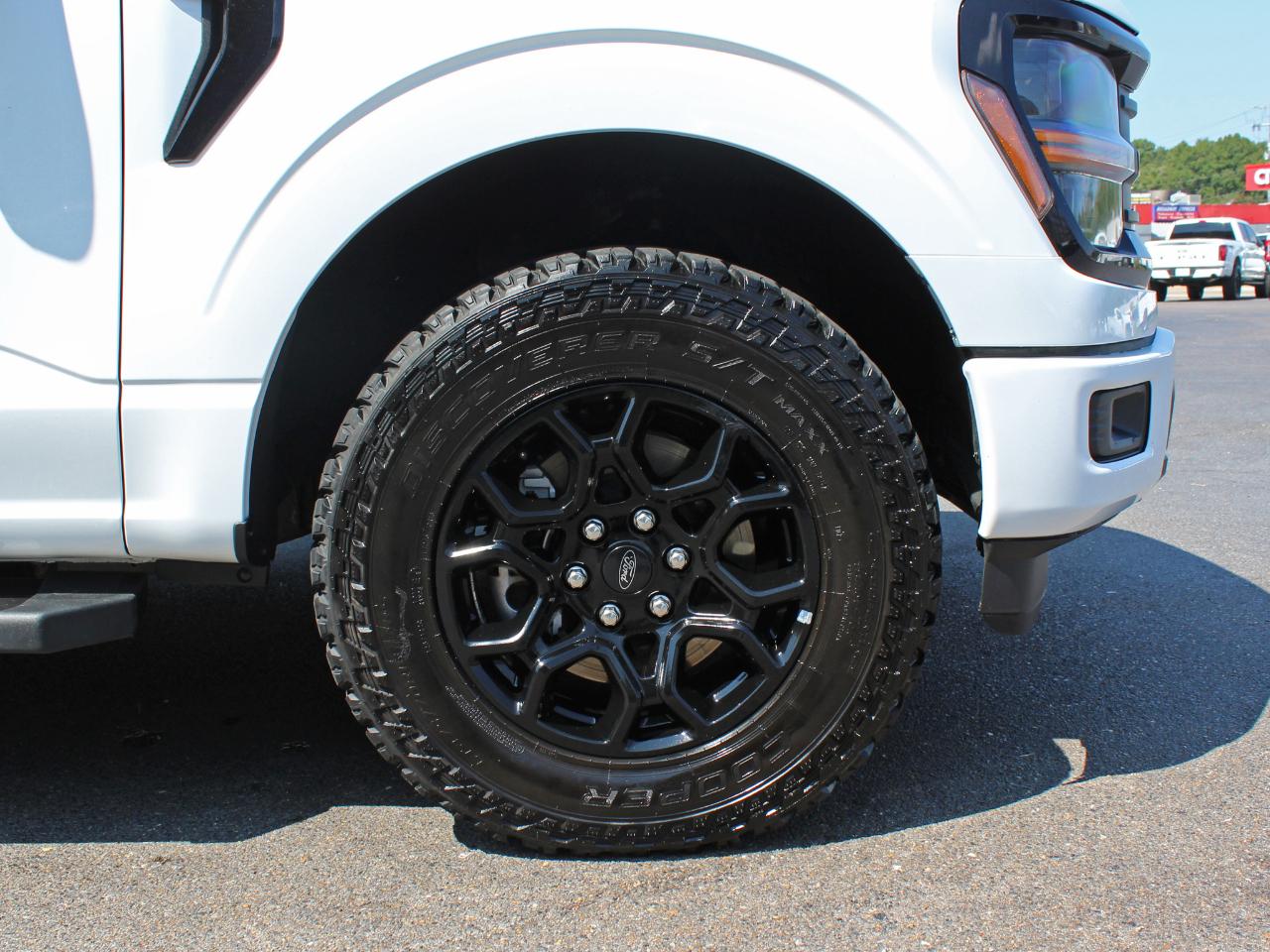 Ford F-150 XLT SuperCrew 4WD 2025