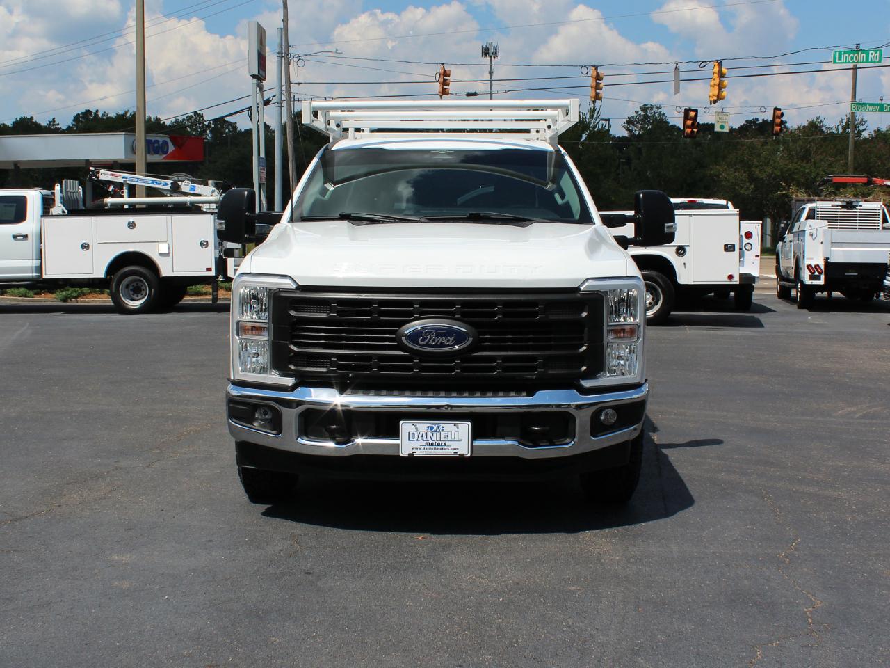 Ford F-250 SD XL SuperCab 2WD 2023