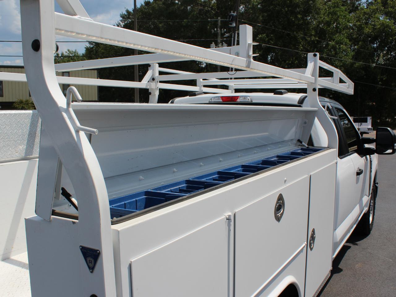 Ford F-250 SD XL SuperCab 2WD 2023