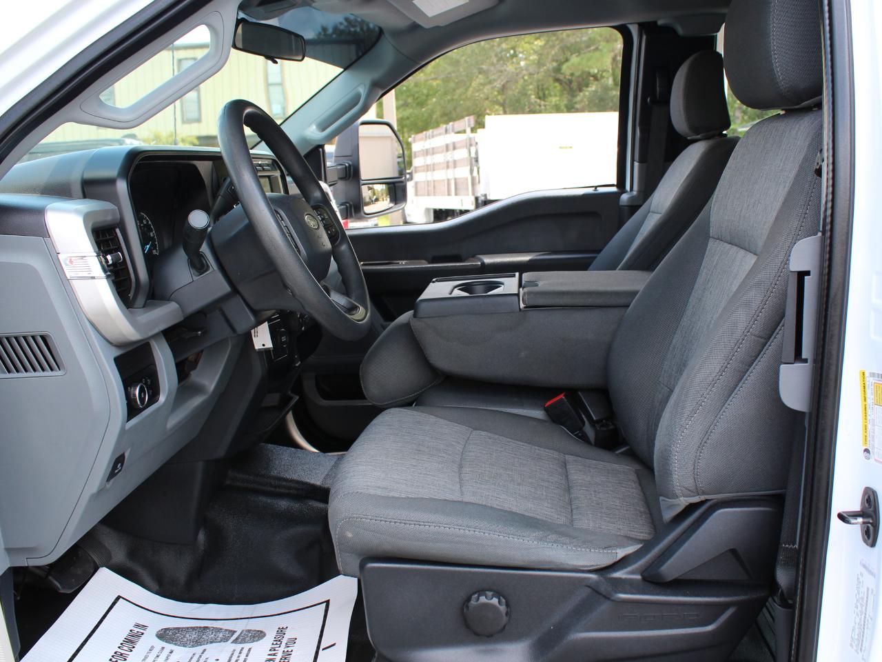 Ford F-250 SD XL SuperCab 2WD 2023
