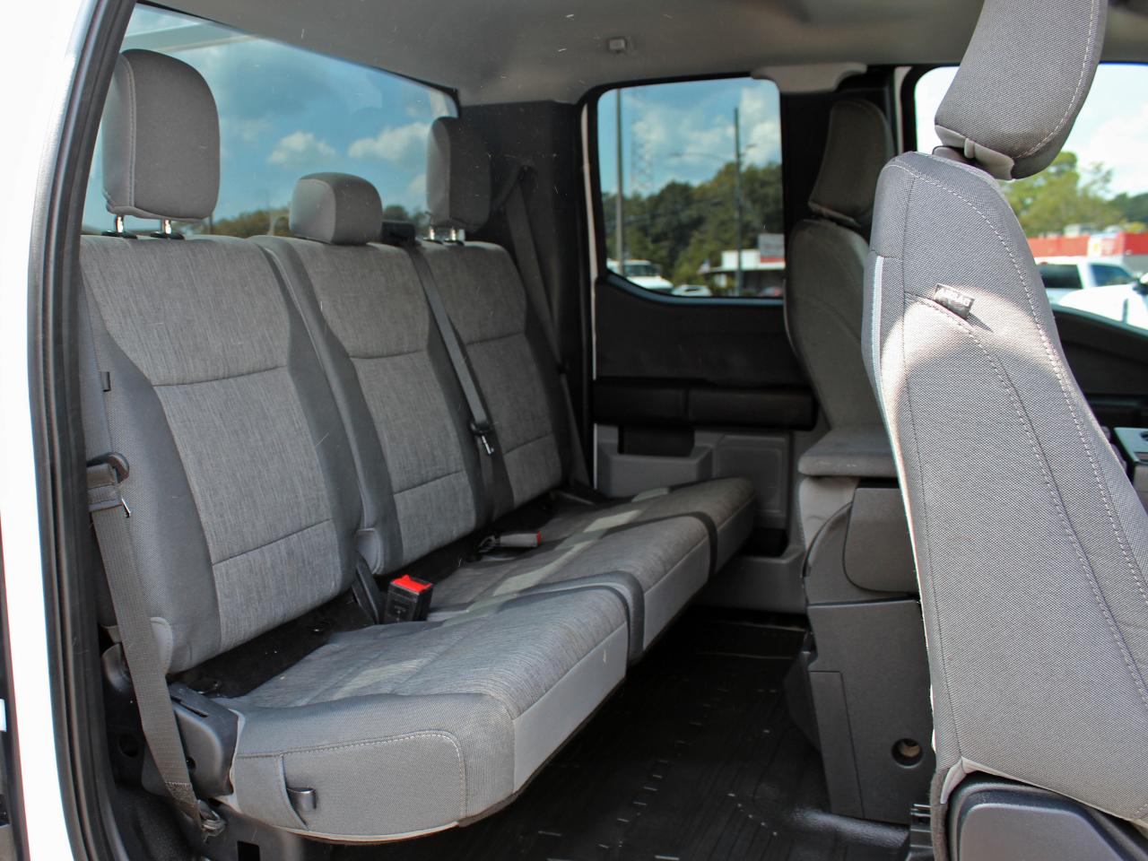 Ford F-250 SD XL SuperCab 2WD 2023
