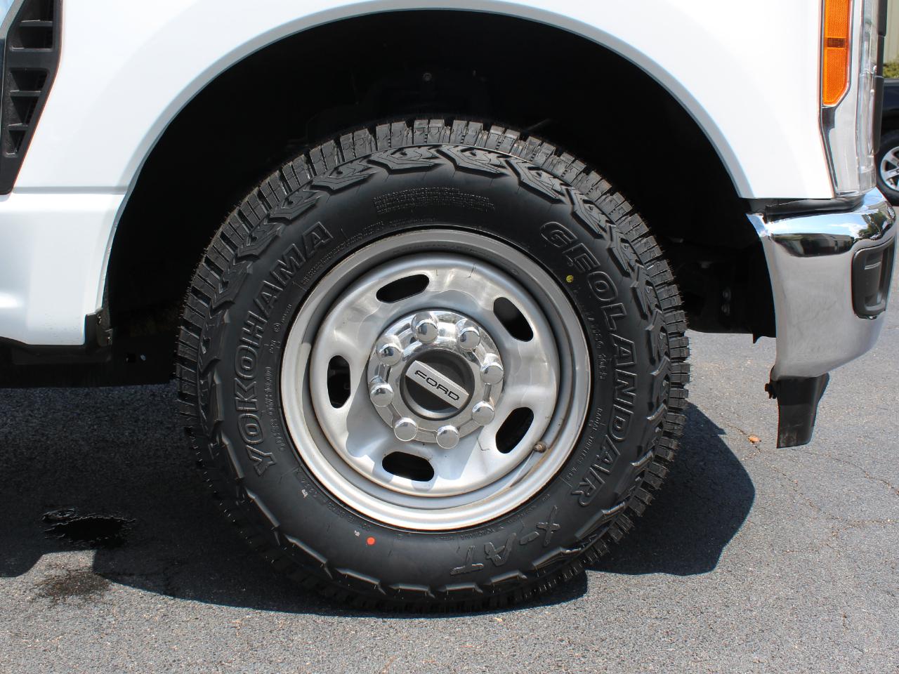 Ford F-250 SD XL SuperCab 2WD 2023