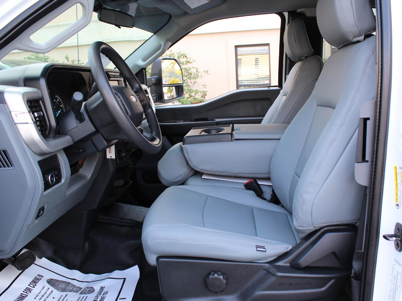 Ford F-250 SD XL SuperCab 2WD 2023