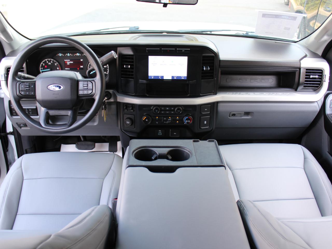 Ford F-250 SD XL SuperCab 2WD 2023