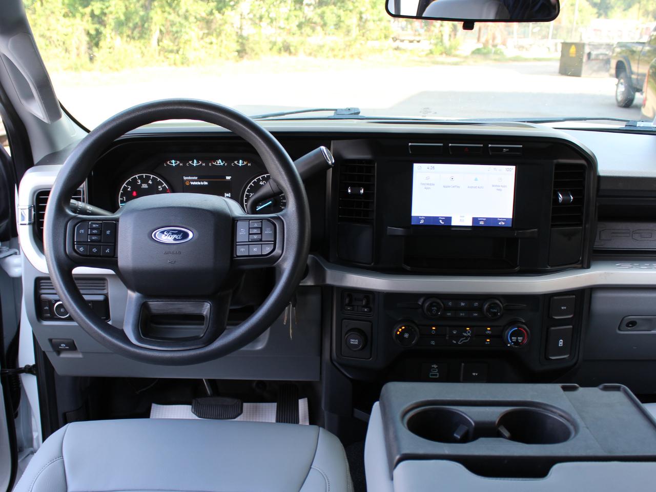 Ford F-250 SD XL SuperCab 2WD 2023