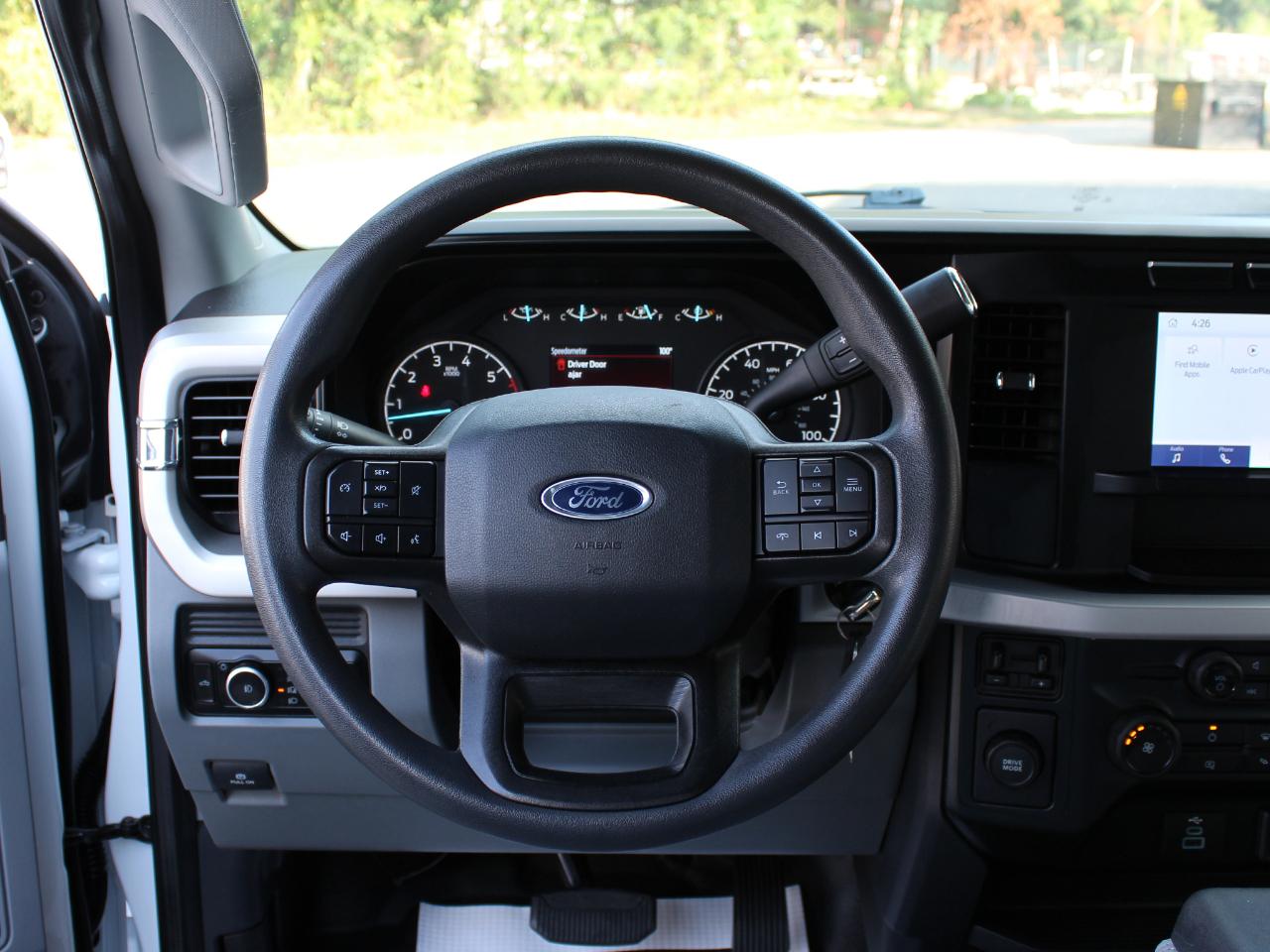 Ford F-250 SD XL SuperCab 2WD 2023