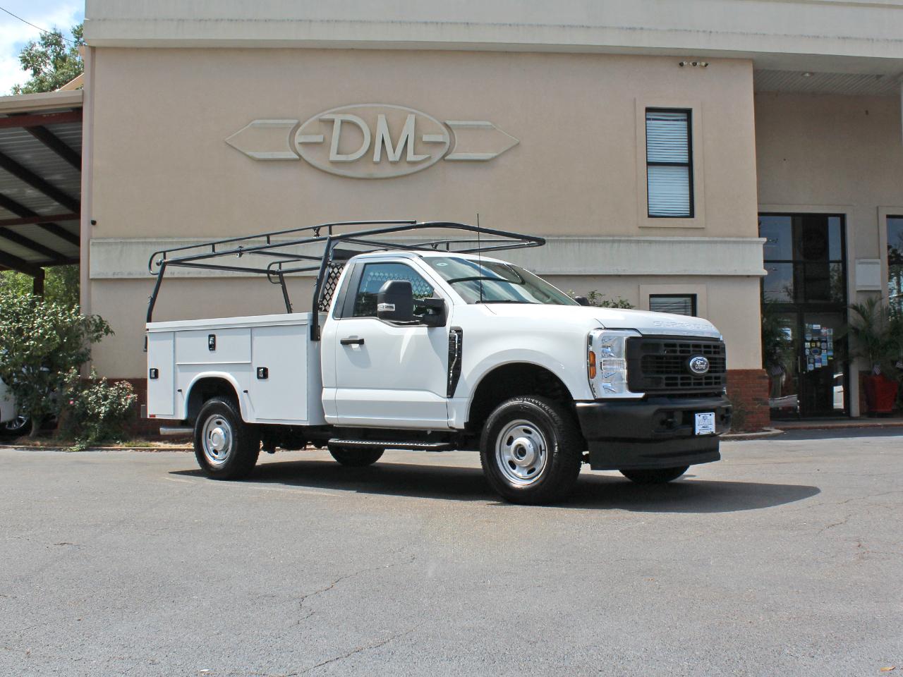 Ford F-250 SD XL 4WD 2025