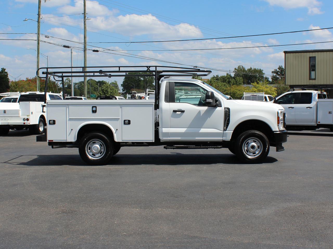 Ford F-250 SD XL 4WD 2025