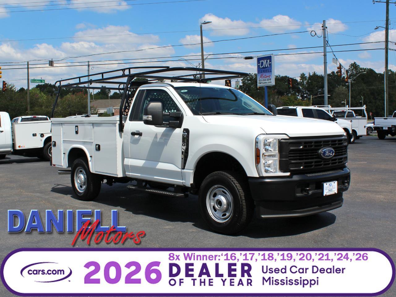 Ford F-250 SD XL 4WD 2025