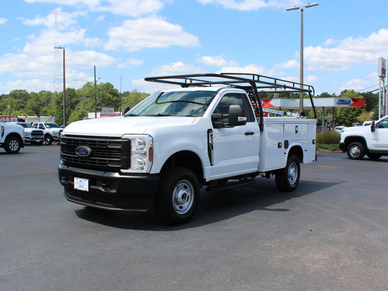 Ford F-250 SD XL 4WD 2025