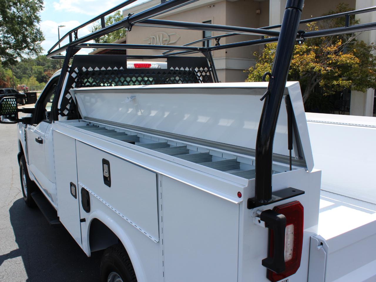 Ford F-250 SD XL 4WD 2025
