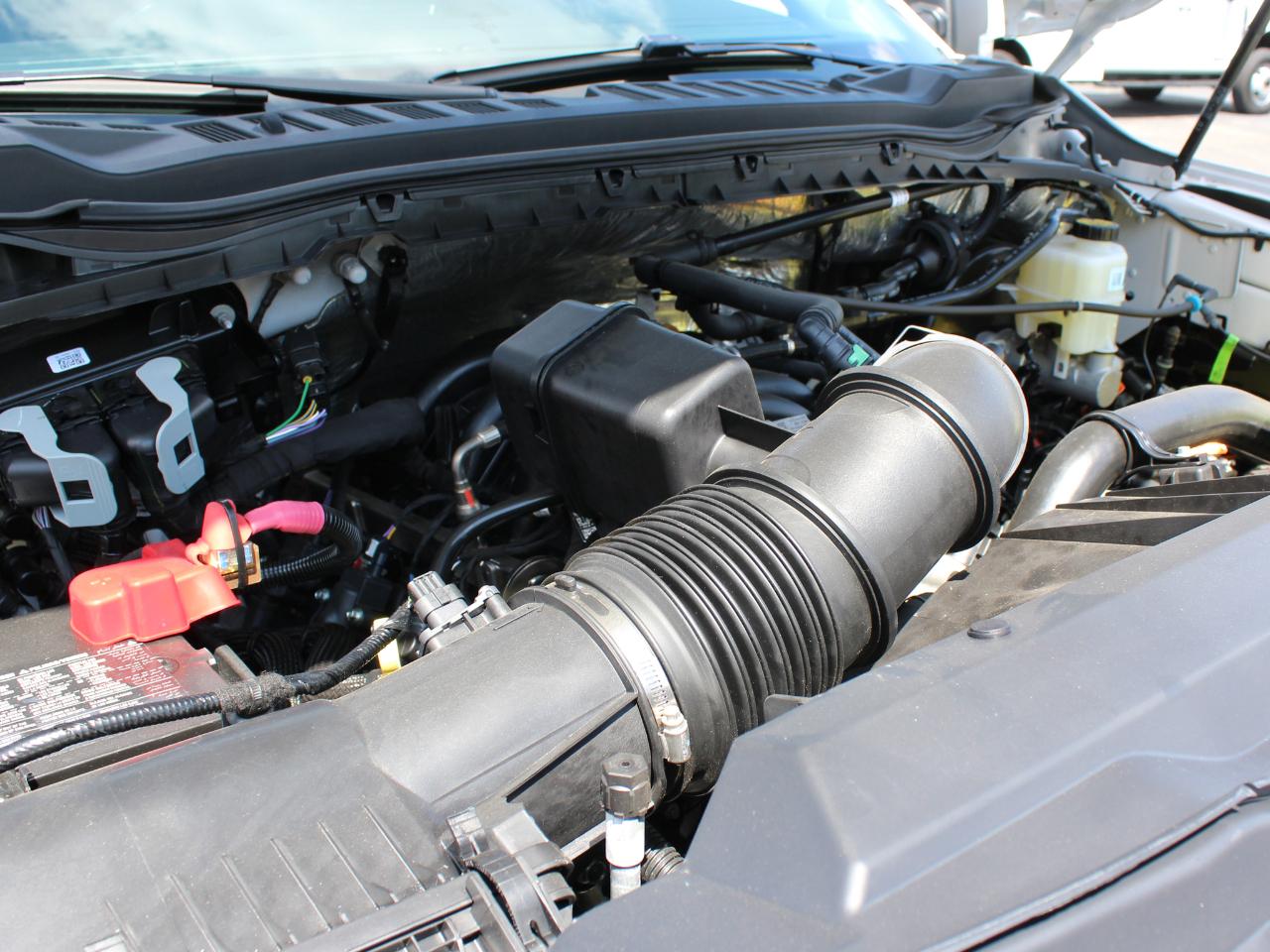 Ford F-250 SD XL 4WD 2025