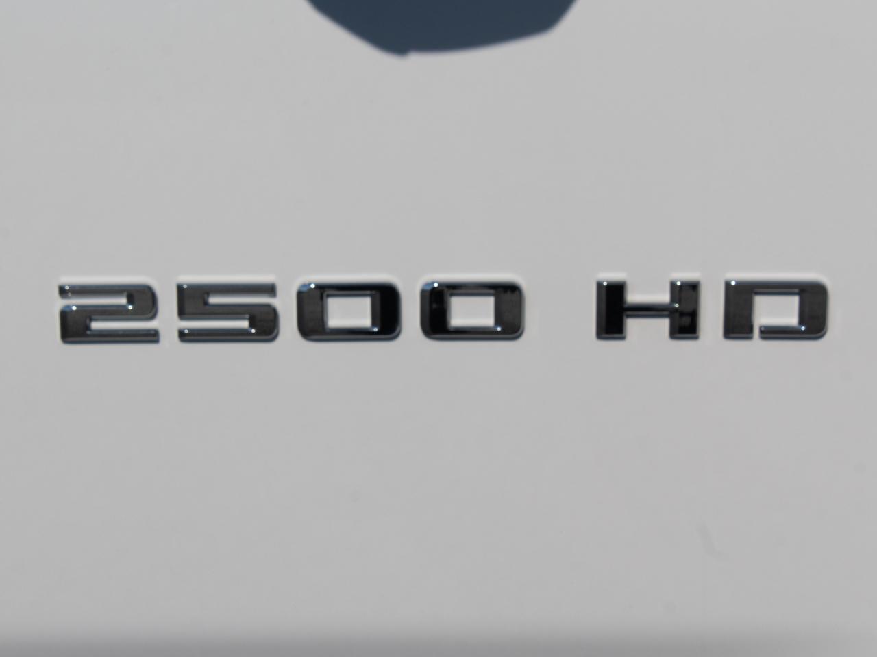 Chevrolet Silverado 2500HD Work Truck Double Cab Long Box 4WD 2025