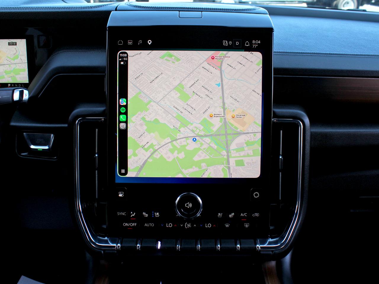 GMC Yukon Denali 4WD 2025