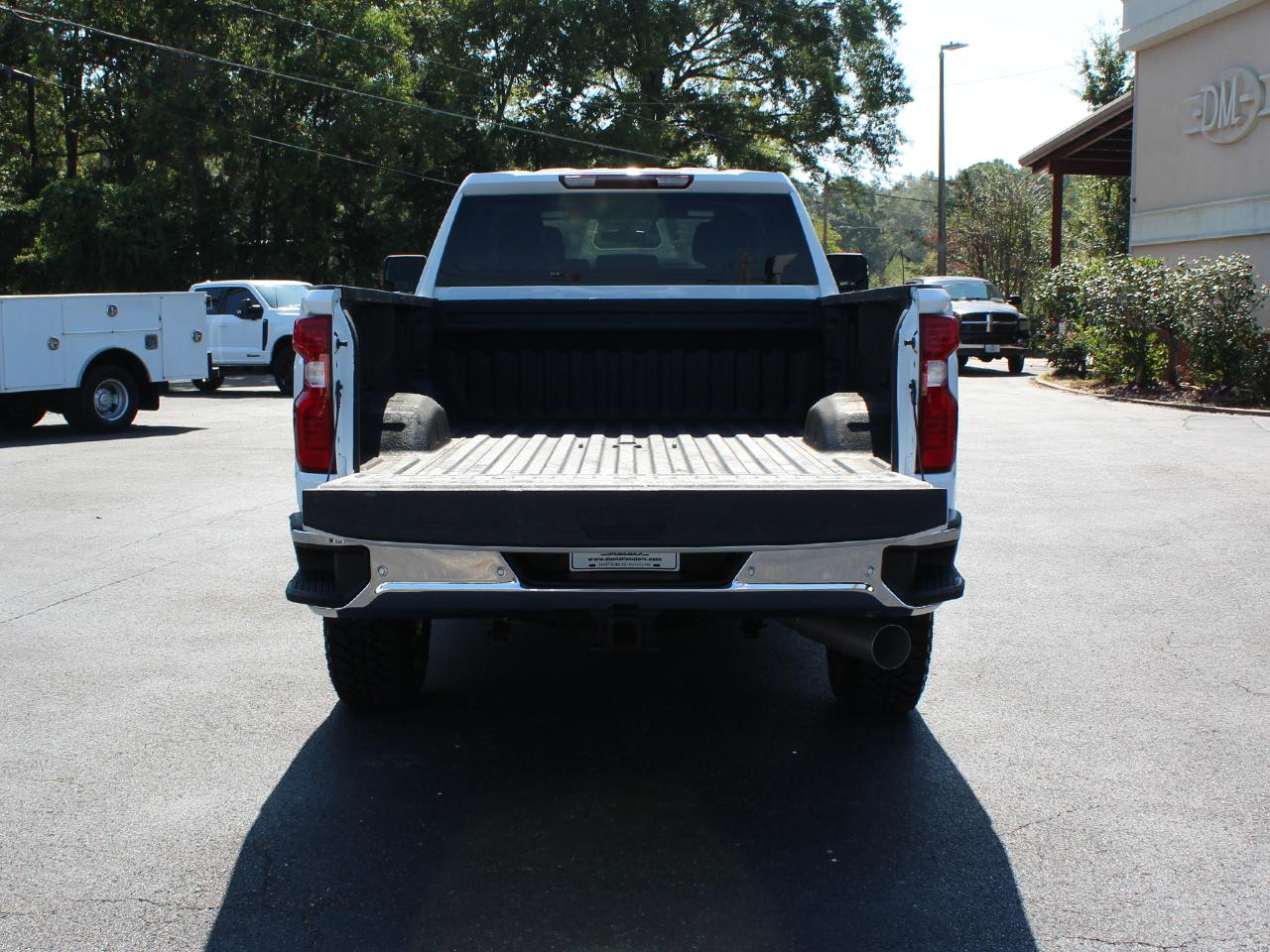 Chevrolet Silverado 2500HD Work Truck Crew Cab Long Box 4WD 2023