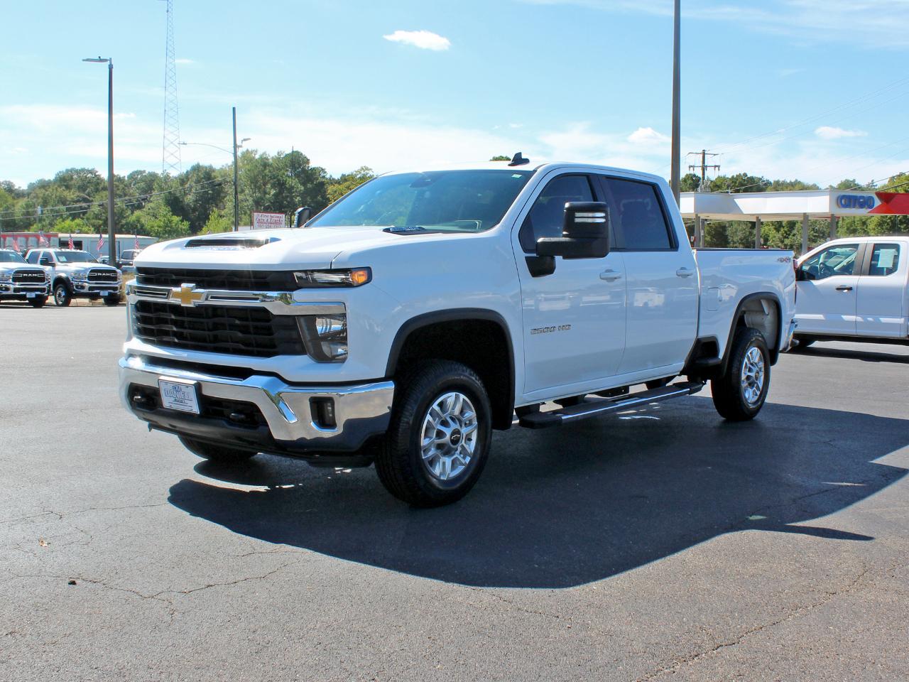 Chevrolet Silverado 2500HD LT Crew Cab Short Box 4WD 2025
