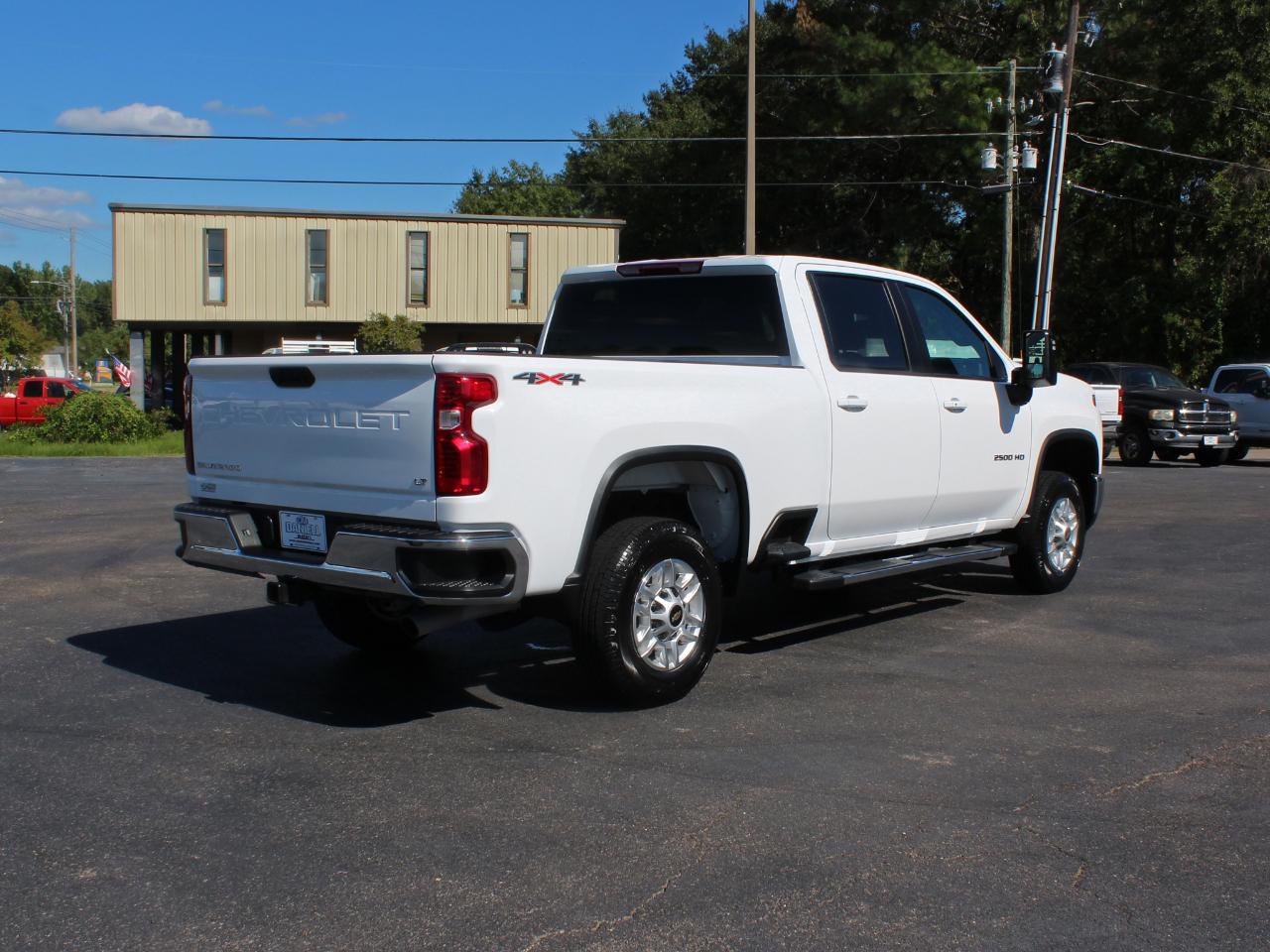 Chevrolet Silverado 2500HD LT Crew Cab Short Box 4WD 2025