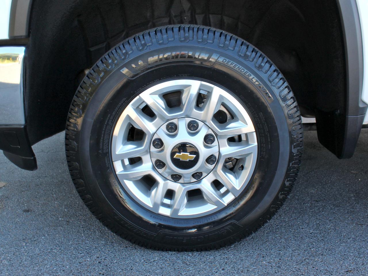 Chevrolet Silverado 2500HD LT Crew Cab Short Box 4WD 2025