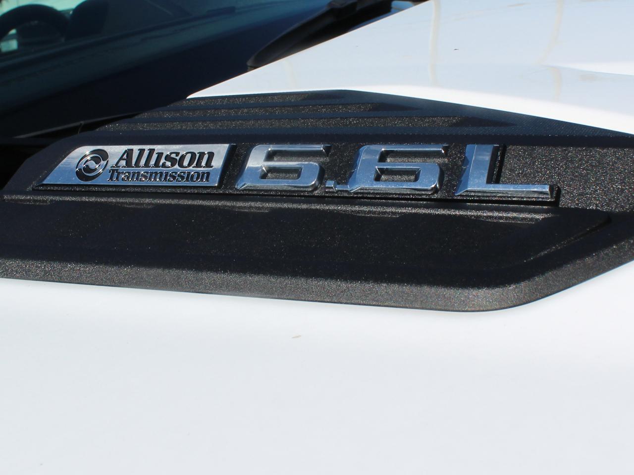 Chevrolet Silverado 2500HD LT Crew Cab Short Box 4WD 2025