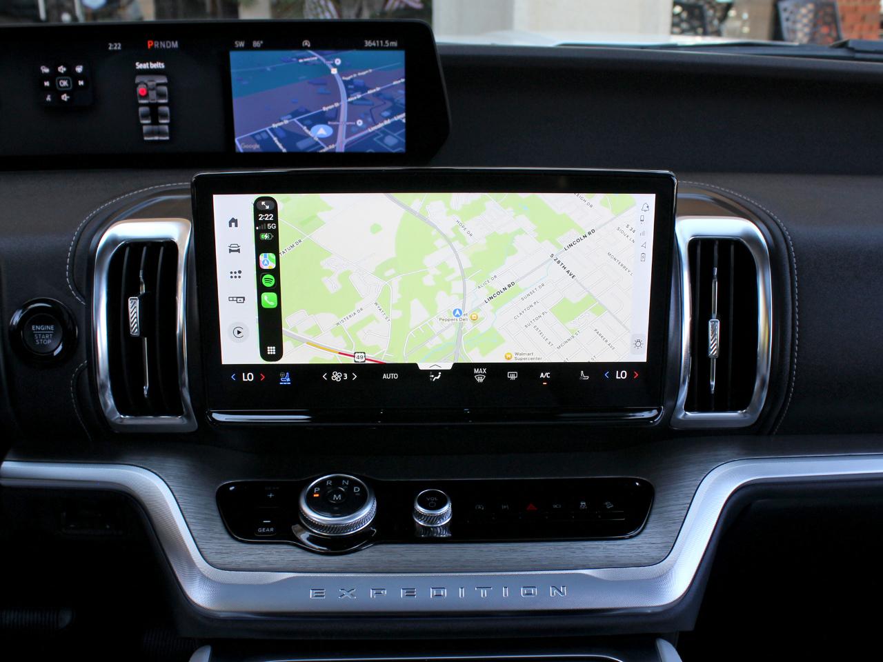 Ford Expedition Platinum 4WD 2025