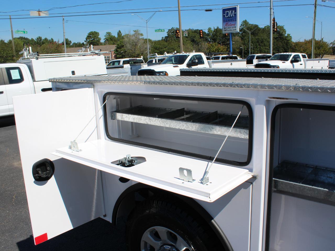 Ford F-350 SD XLT Crew Cab Long Bed 4WD 2024