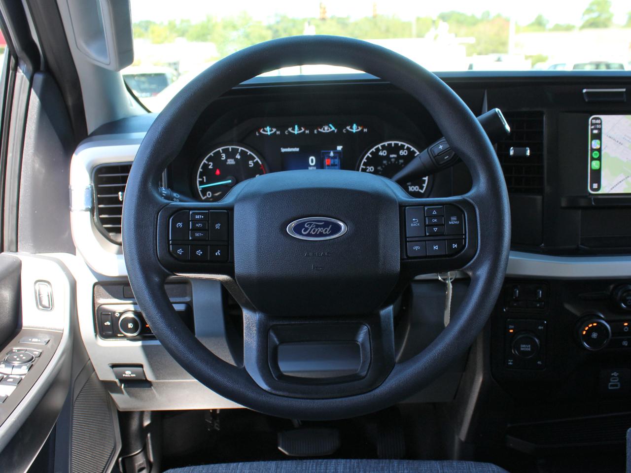 Ford F-350 SD XLT Crew Cab Long Bed 4WD 2024