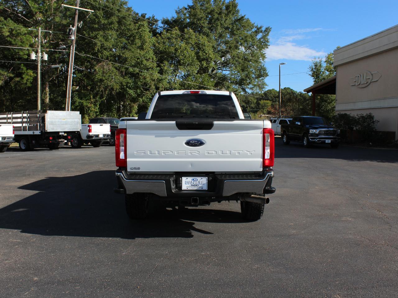Ford F-250 SD XLT Crew Cab Long Bed 4WD 2023