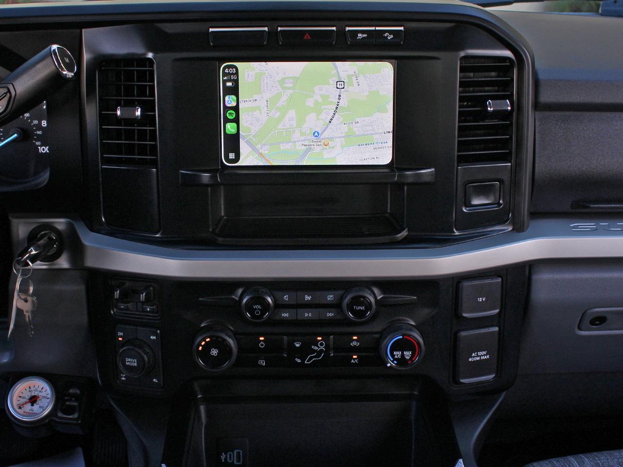 Ford F-250 SD XLT Crew Cab Long Bed 4WD 2023