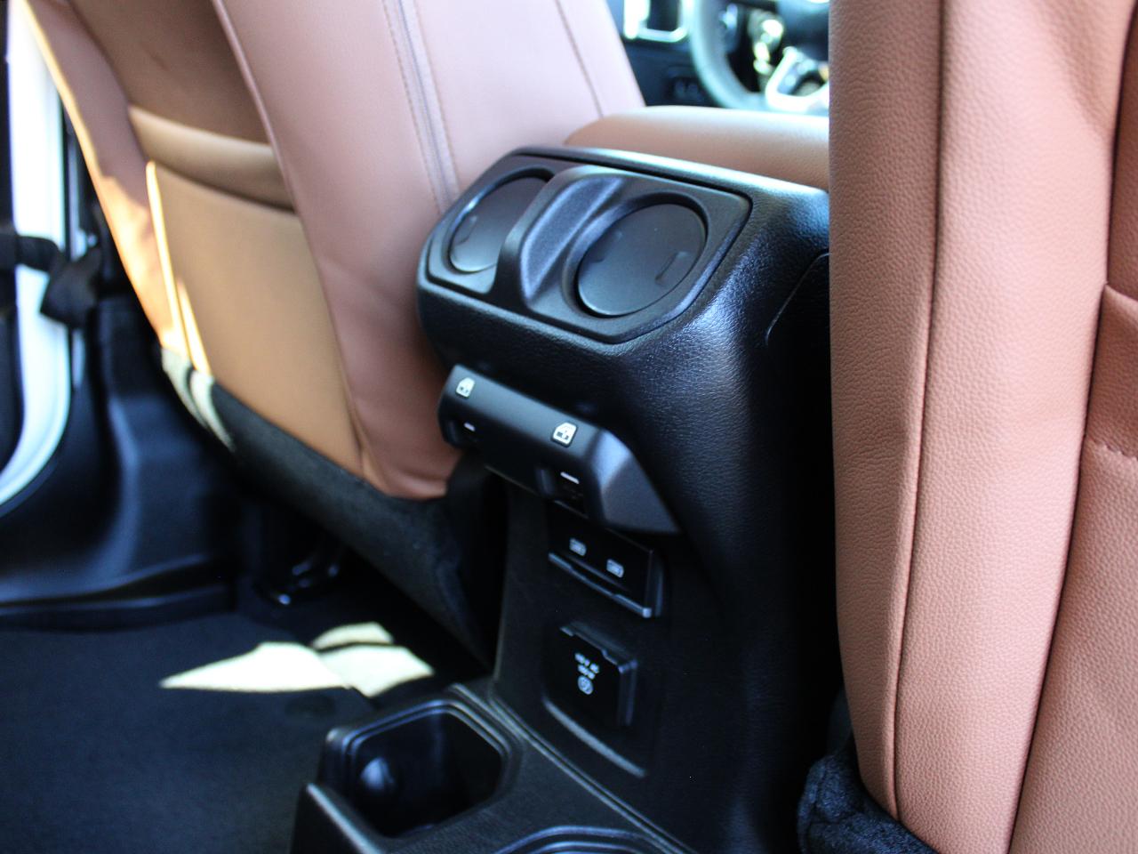 Jeep Wrangler Sahara 2026