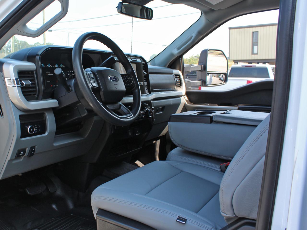 Ford F-550  2024