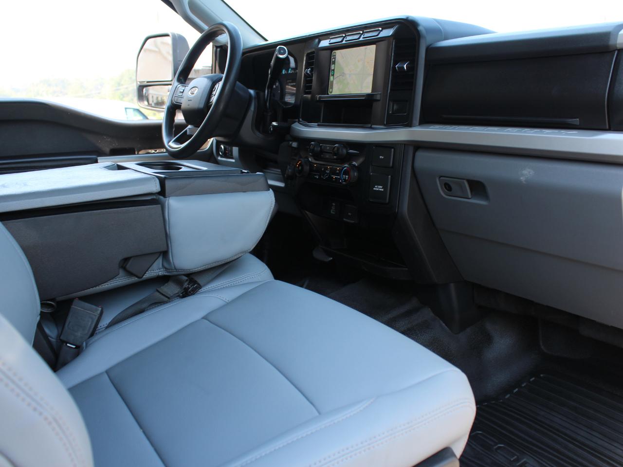 Ford F-550  2024