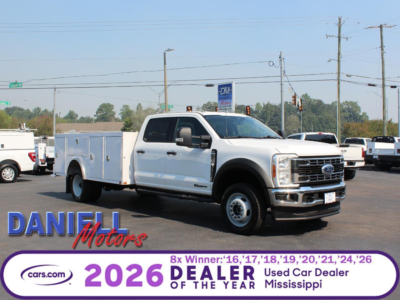 2024 Ford F-550 Crew Cab XLT DRW 4WD