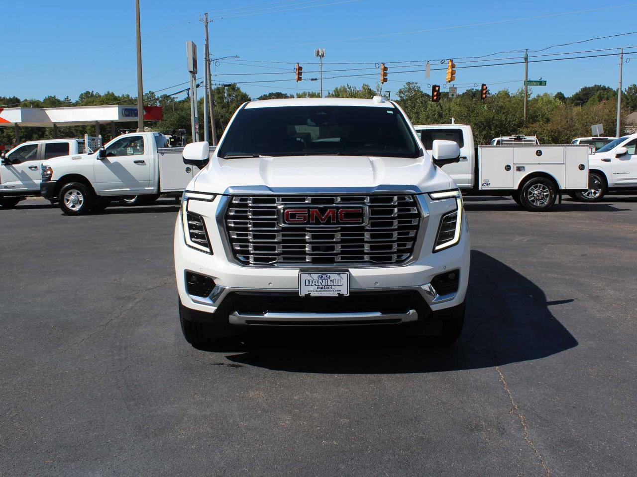 GMC Yukon Denali 2WD 2025