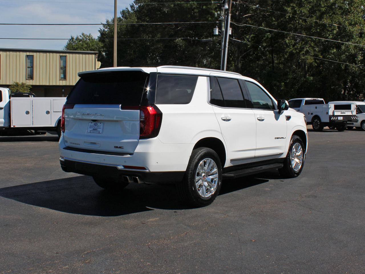 GMC Yukon Denali 2WD 2025