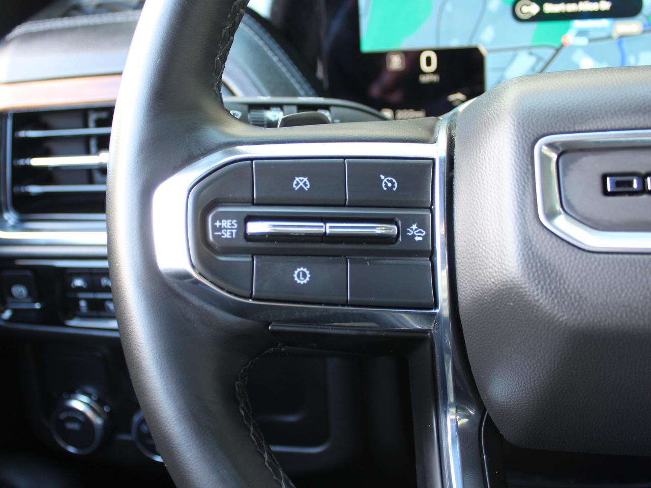 GMC Yukon Denali 2WD 2025