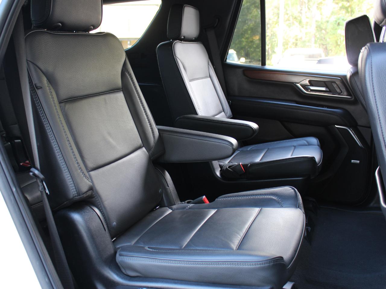 GMC Yukon Denali 2WD 2025