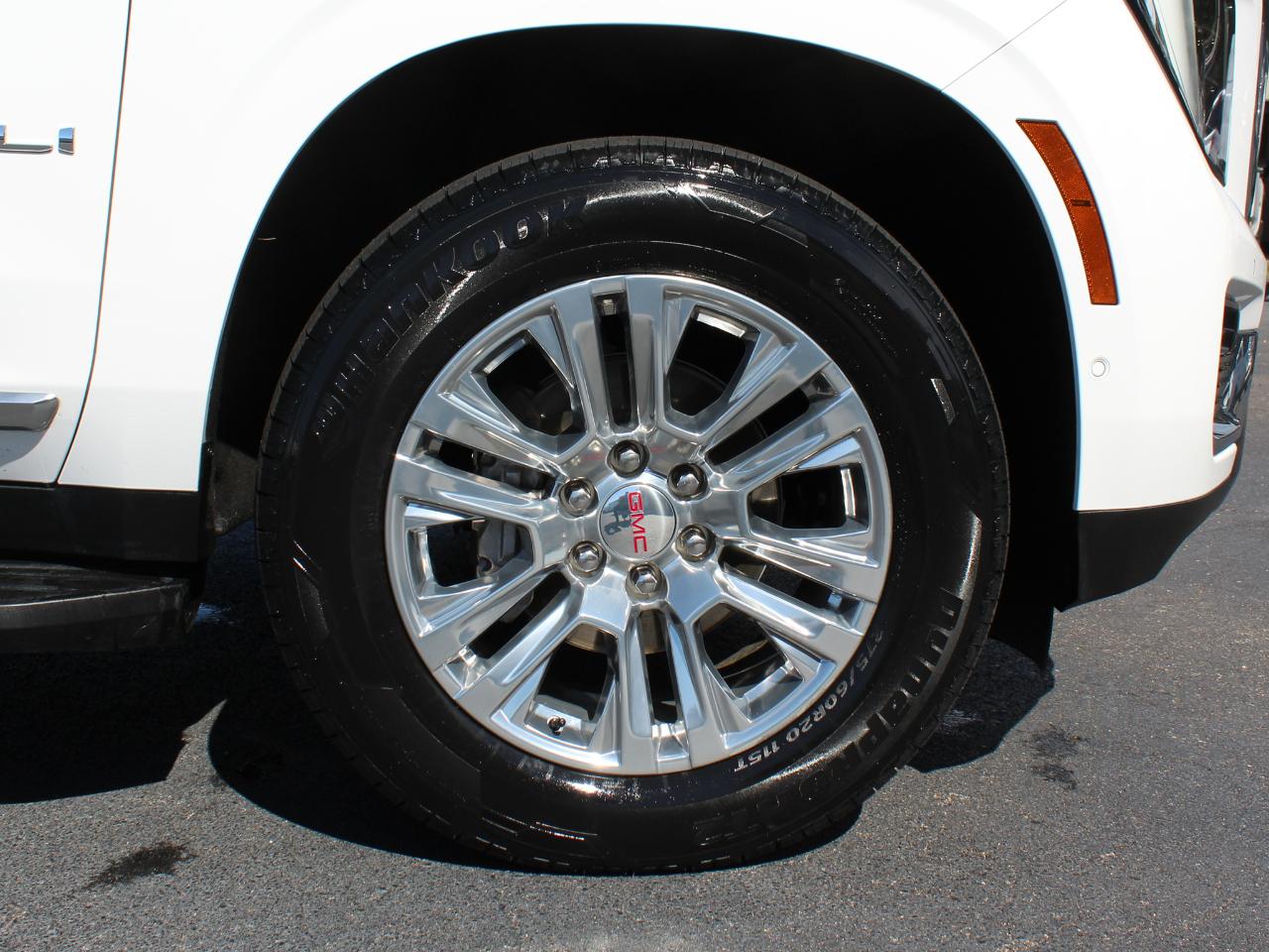 GMC Yukon Denali 2WD 2025