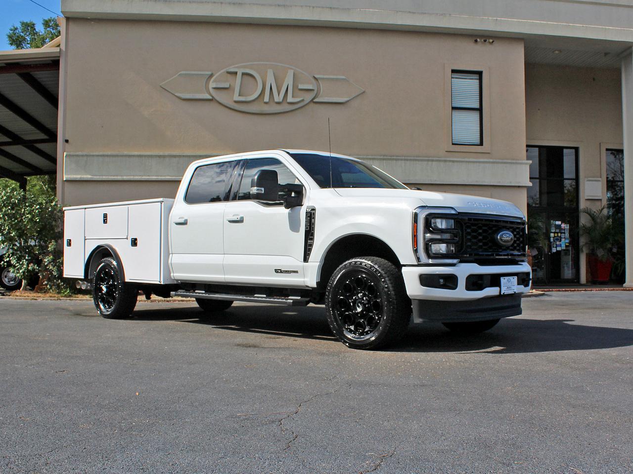 Ford F-250 SD XLT Crew Cab Long Bed 4WD 2025