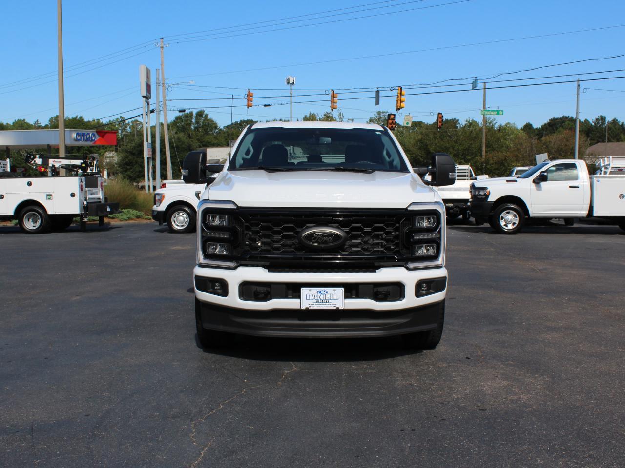 Ford F-250 SD XLT Crew Cab Long Bed 4WD 2025